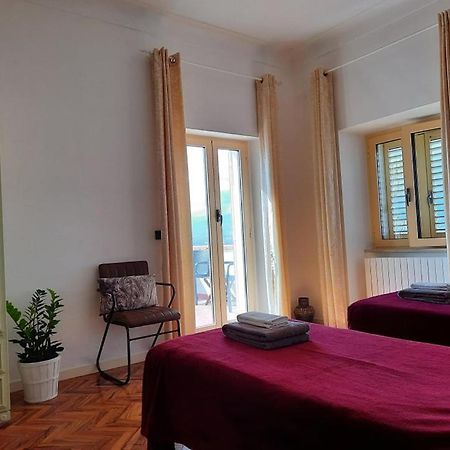 تيرامو Casa Amrita, Yoga B&B المظهر الخارجي الصورة