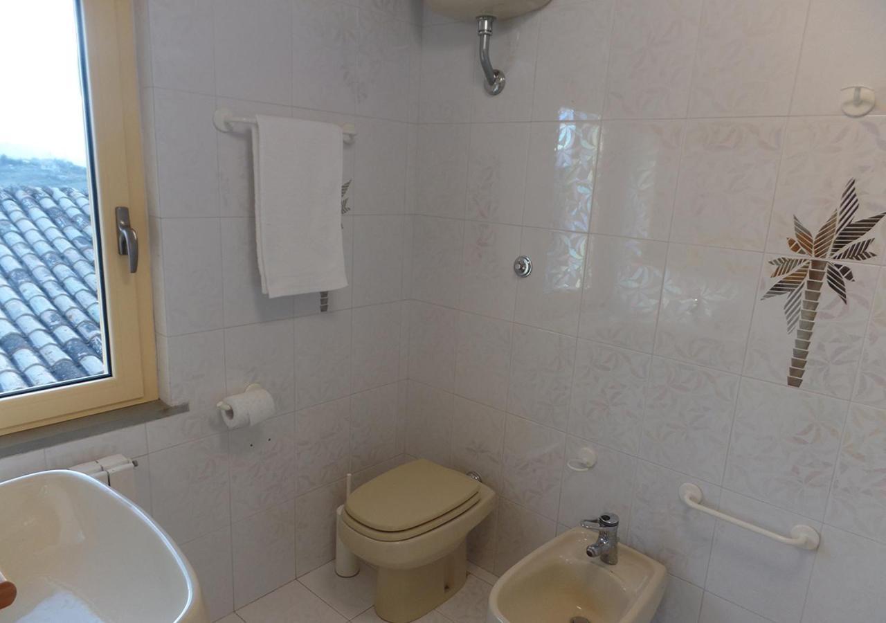 تيرامو Casa Amrita, Yoga B&B المظهر الخارجي الصورة