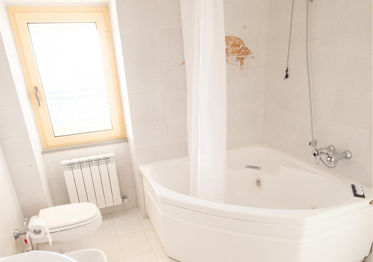 تيرامو Casa Amrita, Yoga B&B المظهر الخارجي الصورة